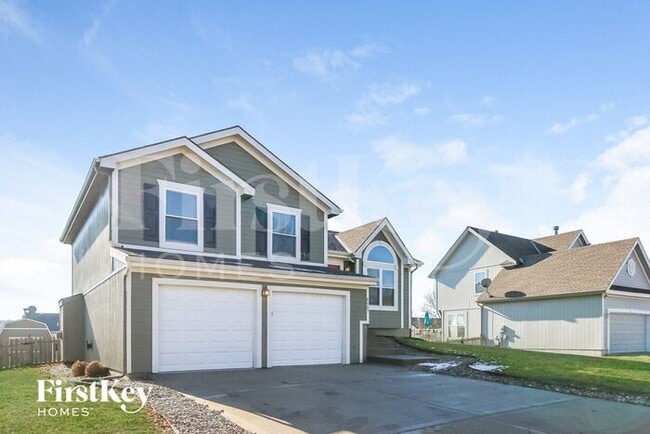 8907 NE 116th St in Kansas City, MO - Building Photo - Building Photo