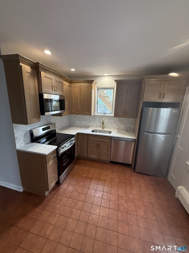 133 Ocean Ave in Bridgeport, CT - Building Photo - Building Photo