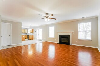 4104 Taylor Oaks Dr in Raleigh, NC - Building Photo - Building Photo