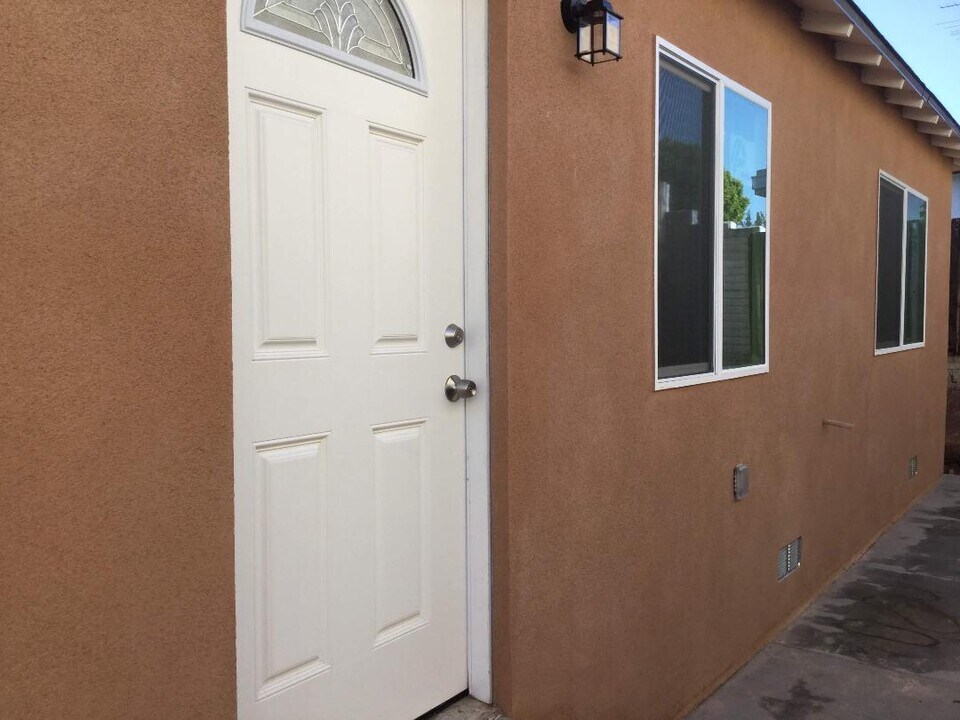 811 N 3rd St in El Cajon, CA - Building Photo