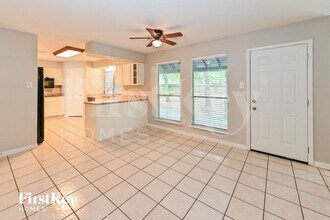 3711 Clear Falls Dr in Houston, TX - Building Photo - Building Photo