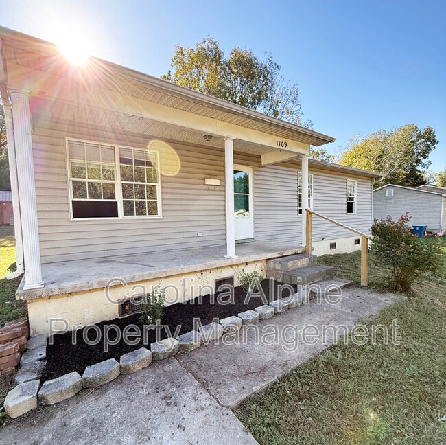 1109 Crosby St in Salisbury, NC - Building Photo - Building Photo
