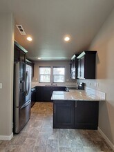 571 Marysville Way in Richland, WA - Building Photo - Building Photo