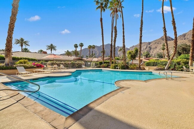 45720 Pueblo Rd in Indian Wells, CA - Building Photo - Building Photo