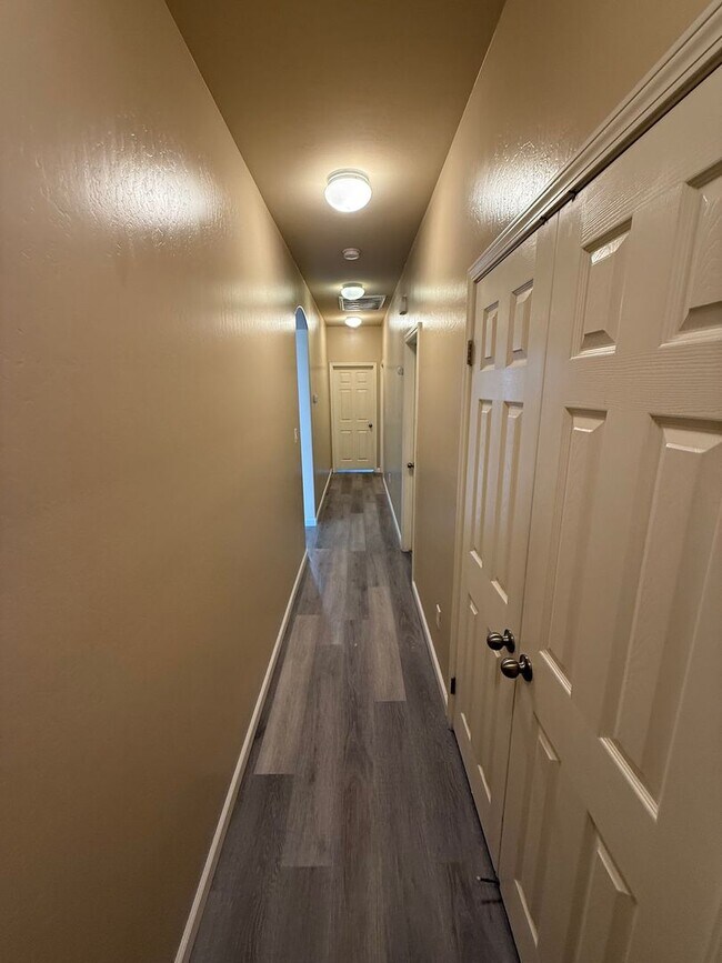 9005 Butterfly Rose Ave in Bakersfield, CA - Building Photo - Building Photo