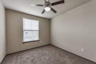 3199 Genoa Red Bluff Rd in Pasadena, TX - Building Photo - Building Photo