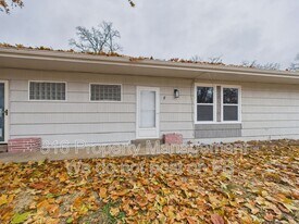 7560 Prospect Ave in Kansas City, MO - Building Photo