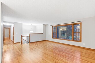 1421 Laburnum Way in Lake Oswego, OR - Building Photo - Building Photo