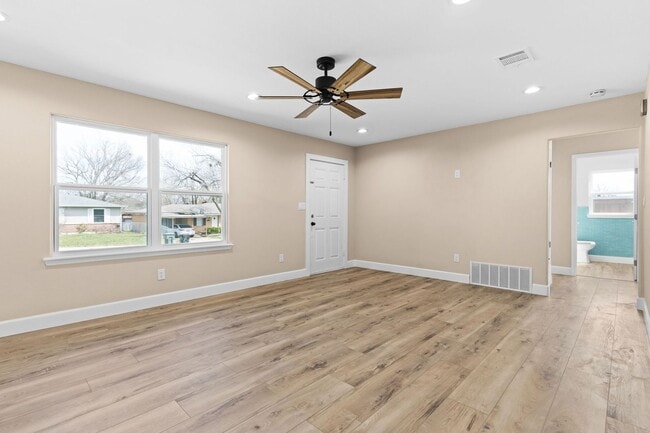 209 W Victory Ave in Temple, TX - Building Photo - Building Photo