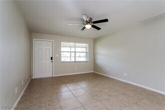 915 SE 19th St in Cape Coral, FL - Building Photo - Building Photo