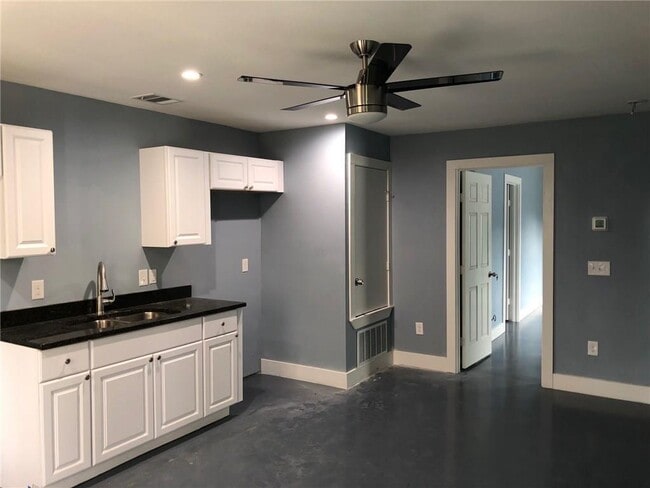 1804 Garden St in Austin, TX - Building Photo - Building Photo