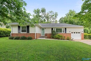1508 Owens Dr SE in Huntsville, AL - Building Photo