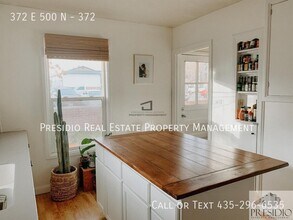 372 E 500 N-Unit -372 in Provo, UT - Foto de edificio - Building Photo