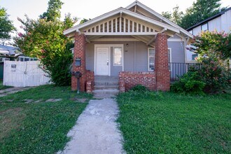 1149 N McKinley Ave-Unit -Main House in Oklahoma City, OK - Building Photo - Building Photo