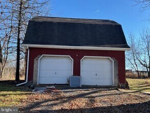 1139 Benjamin Franklin Hwy in Douglassville, PA - Building Photo - Building Photo