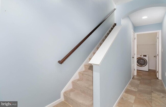 3038 Meridian Cmns in Mechanicsburg, PA - Building Photo - Building Photo