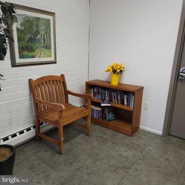 property at 15101 Glade Dr