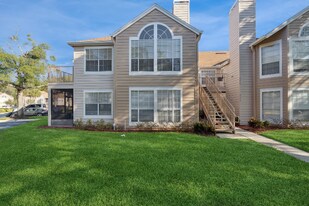 682 Youngstown Pkwy in Altamonte Springs, FL - Building Photo