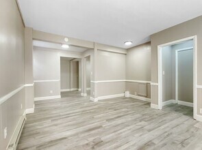 104 S Beechtree St in Grand Haven, MI - Building Photo - Building Photo