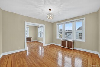 47 Rossiter Ave in Yonkers, NY - Building Photo - Building Photo