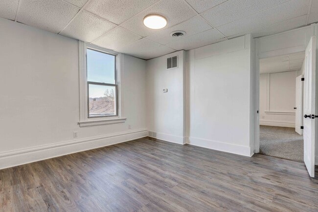 238 Hazelwood Ave in Pittsburgh, PA - Building Photo - Building Photo