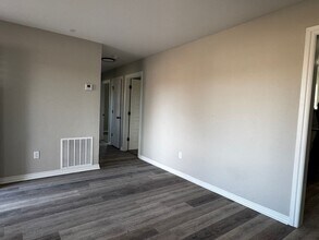 414 NW 54th St in Lawton, OK - Building Photo - Building Photo