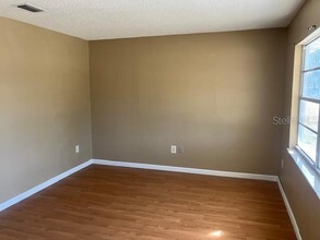 2381 Fairgren Ave in Deltona, FL - Building Photo - Building Photo