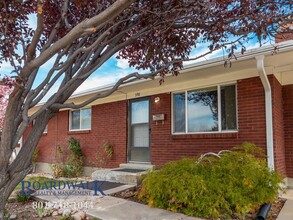 398 S 4th St in Tooele, UT - Foto de edificio - Building Photo