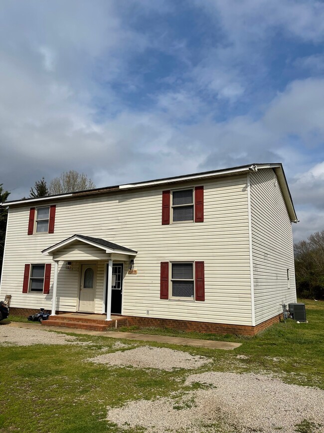 property at 609 Piper Ct