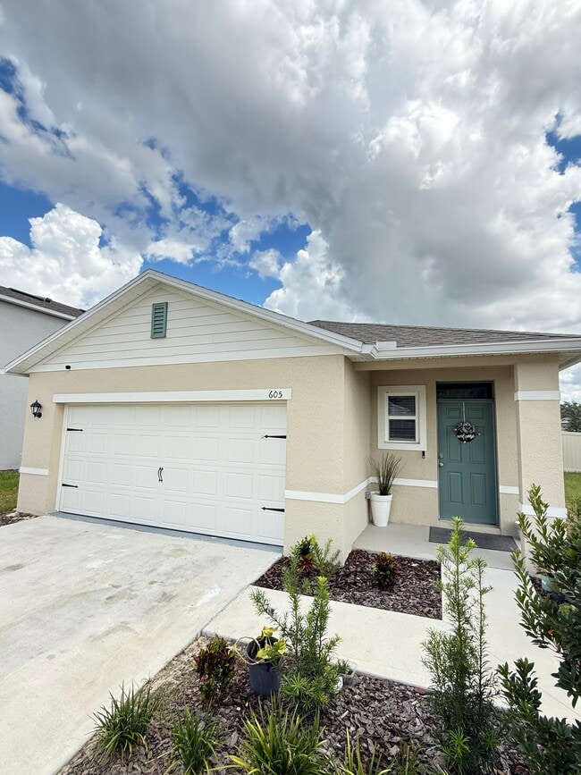 property at 605 Park Place Blvd