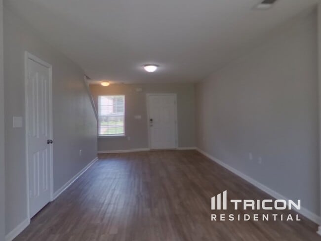 5504 Graypark Dr in Charlotte, NC - Building Photo - Building Photo