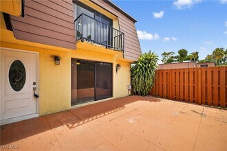 12350 Woodrose Ct in Ft. Myers, FL - Building Photo - Building Photo