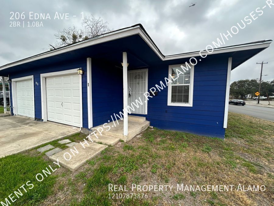 206 Edna in San Antonio, TX - Building Photo