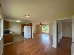 1501 Kilaha St in Hilo, HI - Building Photo - Building Photo