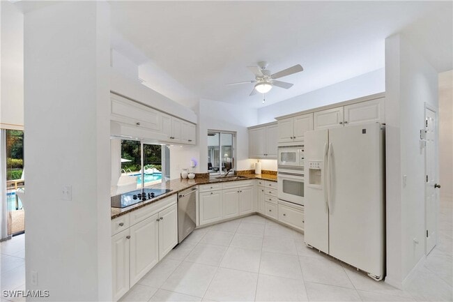 property at 816 Turkey Oak Ln