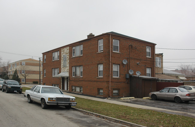 5819 W 16th St in Cicero, IL - Building Photo - Building Photo