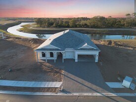 19111 Fox Lndg Pl in Lakewood Ranch, FL - Building Photo