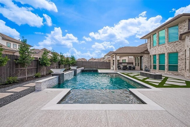 12115 Ballshire Pines Dr in Atascocita, TX - Building Photo - Building Photo