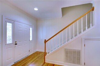 112 Newfield St in St. Simons Island, GA - Building Photo - Building Photo