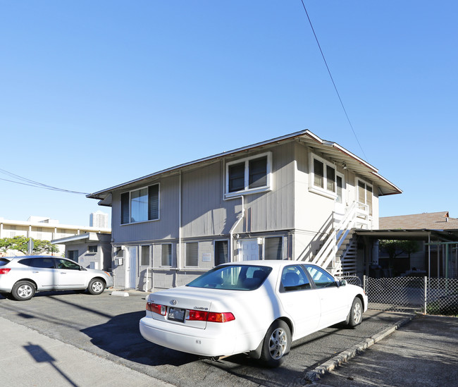 701 Pensacola St in Honolulu, HI - Building Photo - Building Photo