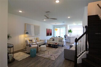 4071 Via Sienna Cir in Sarasota, FL - Building Photo - Building Photo