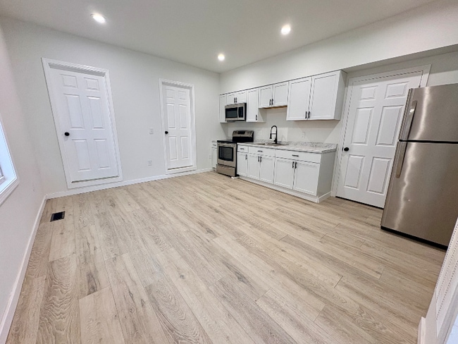 115 Crawford Ave, Unit A in Altoona, PA - Building Photo - Building Photo