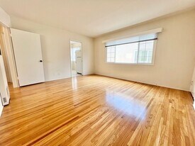 150 St Joseph Ave in Long Beach, CA - Building Photo
