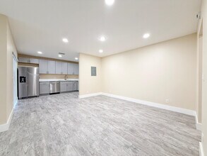 1759 N Congress Ave in West Palm Beach, FL - Building Photo - Building Photo