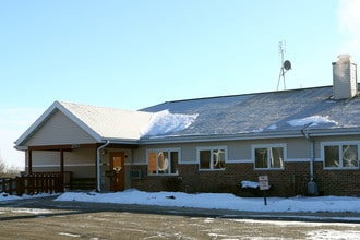 Oregon Apartments in Oregon, WI - Building Photo - Building Photo