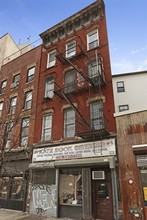 208 Broadway in Brooklyn, NY - Building Photo - Building Photo