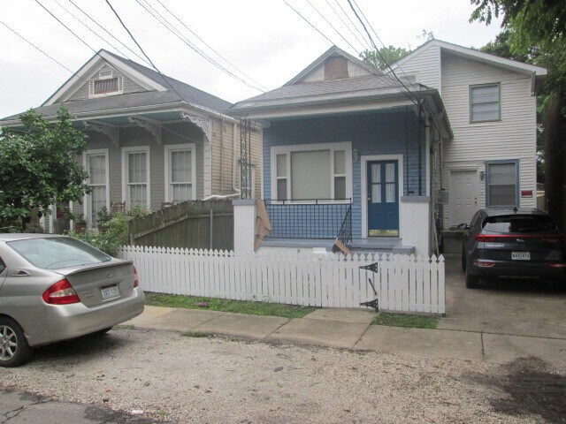 1220 Adams St, Unit 2 in New Orleans, LA - Foto de edificio