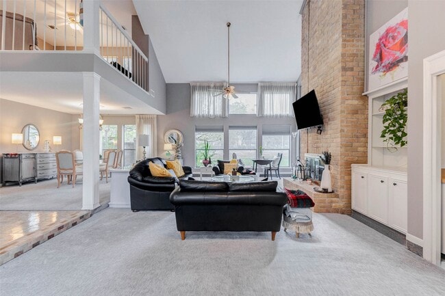 202 Old Bridge Lake St