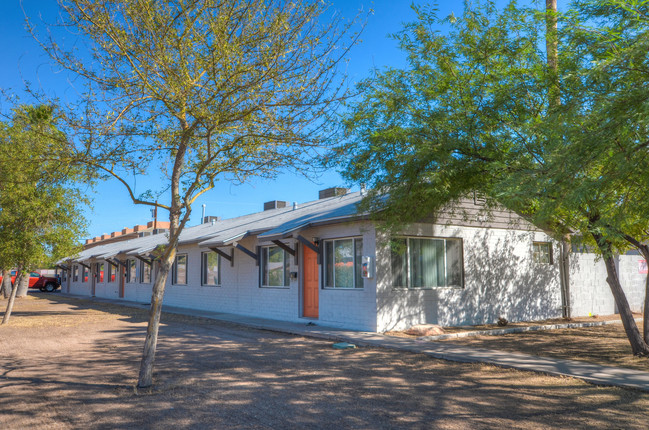 Encanto Park II in Phoenix, AZ - Building Photo - Other