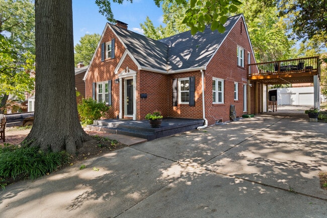 property at 113 Crestmere Ave